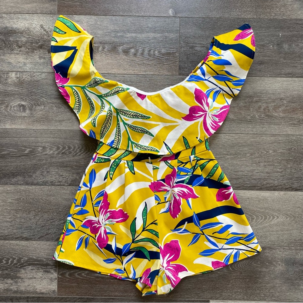 Flying‎ Tomato Yellow Floral Off the Shoulder Romper - Picture 2 of 12